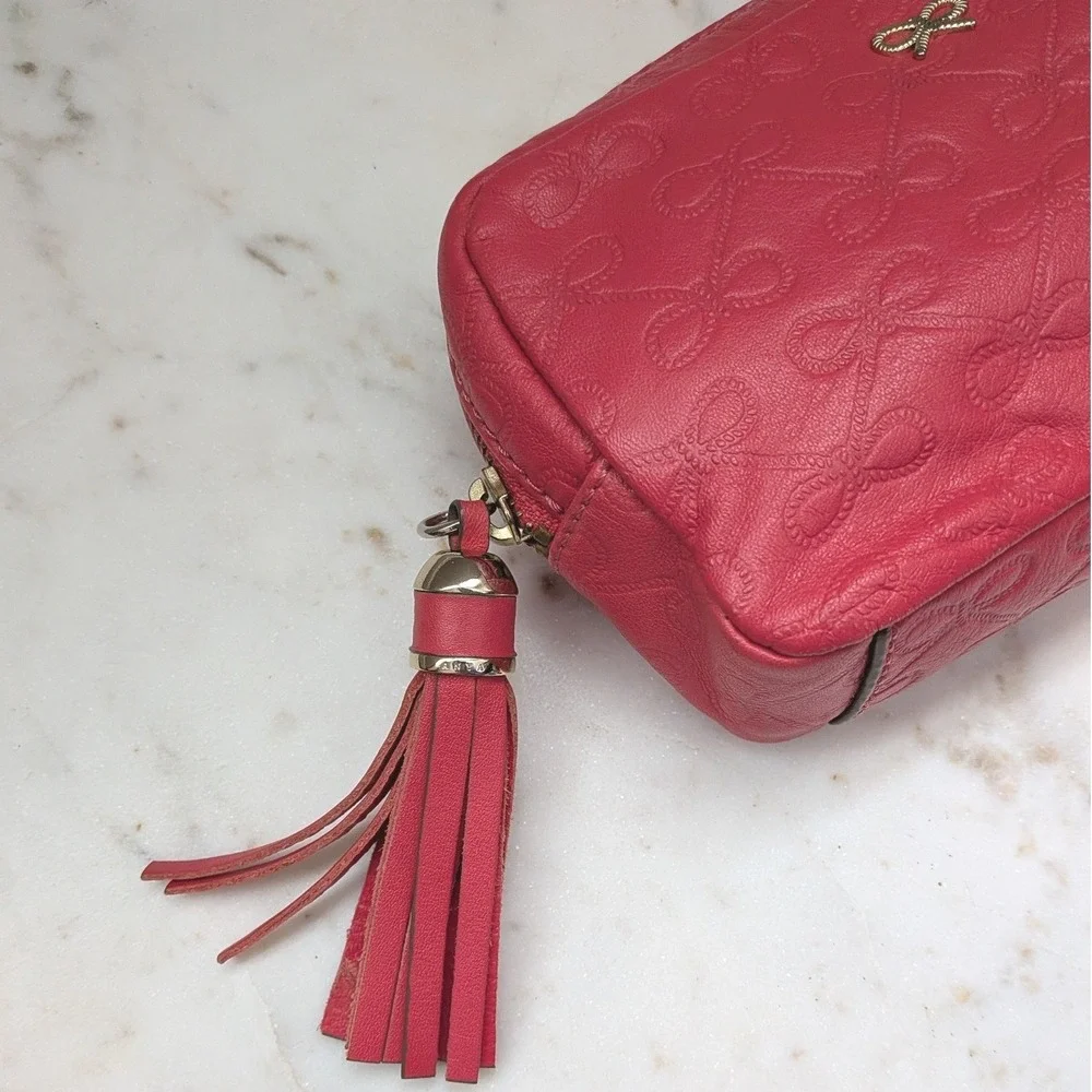 Anya Hindmarch Pink Embossed Bow Leather Cosmetic Makeup Bag Tassel Pouch Clutch - Picture 6 of 6